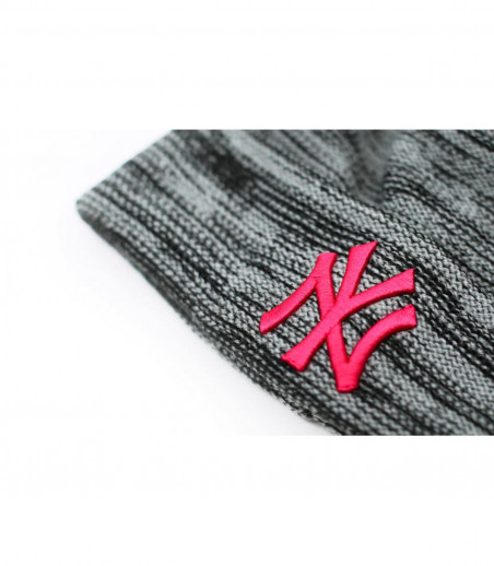 grey pink NY beanie grey pink NY beanie
